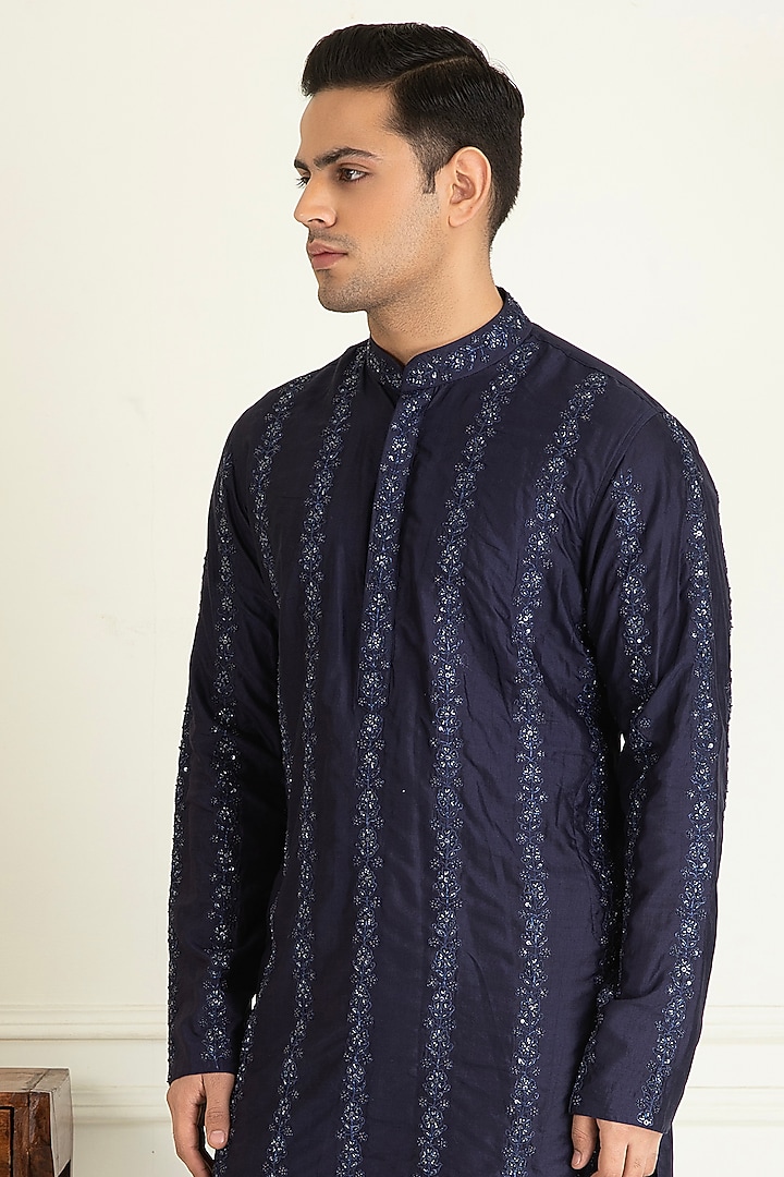 Midnight Blue Dupion Thread Embroidered Wedding Indowestern Set by Priyanka Jain Men at Pernia's Pop Up Shop