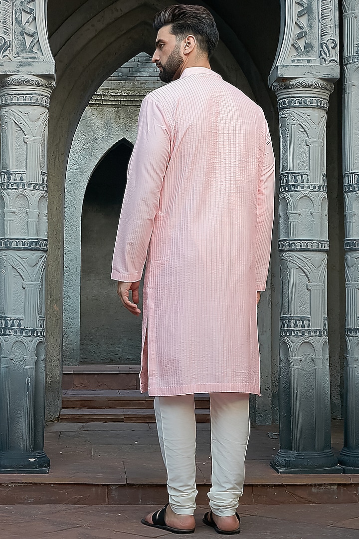 Baby Pink Cotton Silk Pintuck Kurta Set by Priyanka Jain Men at Pernia's Pop Up Shop