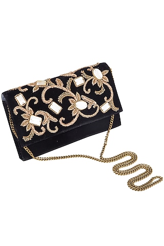Black embroidered velvet clutch bag by PRACCESSORII
