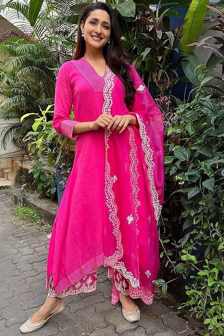 Ruby Pink Gauze Cotton Kurta Set by Sureena Chowdhri