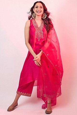 Crimson Magenta Silk Chanderi Embroidered Kurta Set by Sureena Chowdhri