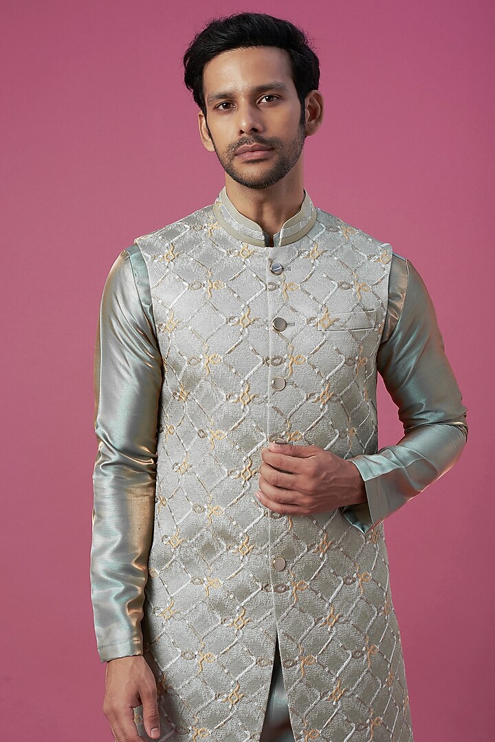 Silver Jacquard Long Bundi Jacket Set by Prima Czar at Pernia's Pop Up Shop