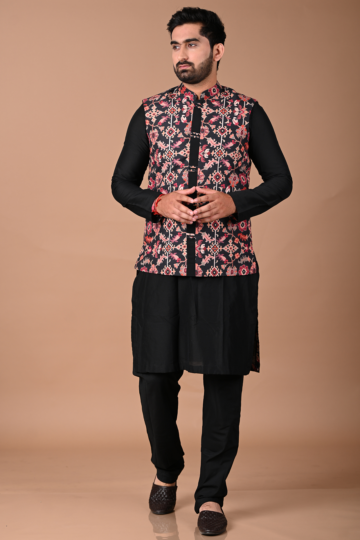 Black Cotton Silk Ikat Printed Bundi Jacket Set by PRIYANKA HARALALKA