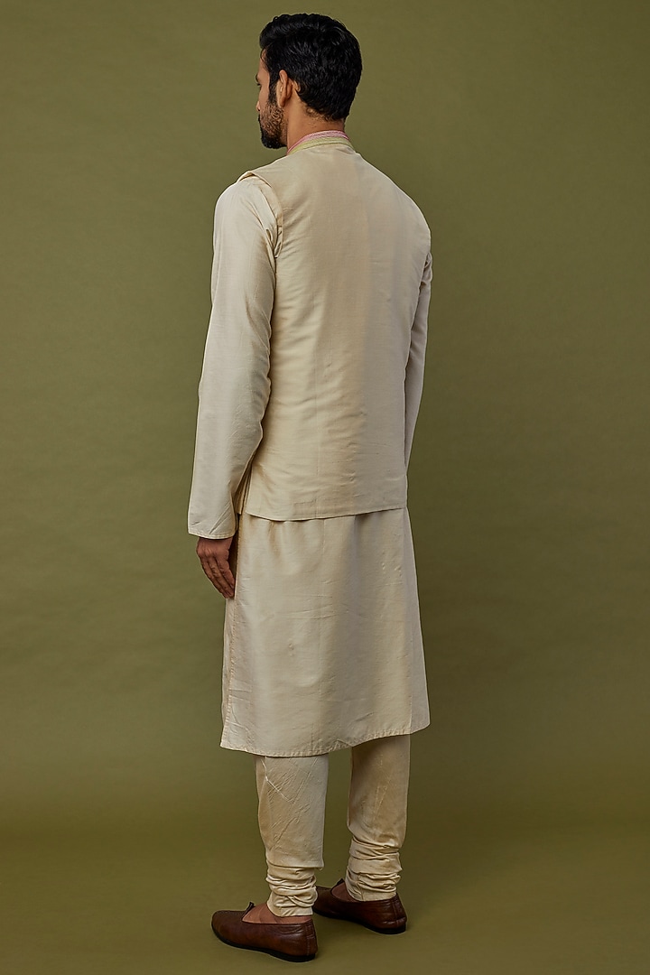 Light Beige Embroidered Bundi Jacket With Kurta Set by PRIYANKA HARALALKA at Pernia's Pop Up Shop