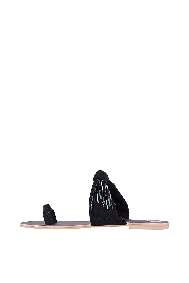 Black Embroidered Knotted Thumb Flats by Preet Kaur