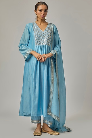 Sky Blue Chanderi Hand Embroidered Kurta Set by Priyal Prakash
