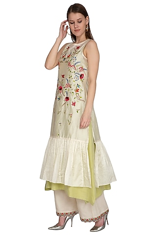 Ivory Embroidered Palazzo Pants With Green Kurta by Priyanka Jain
