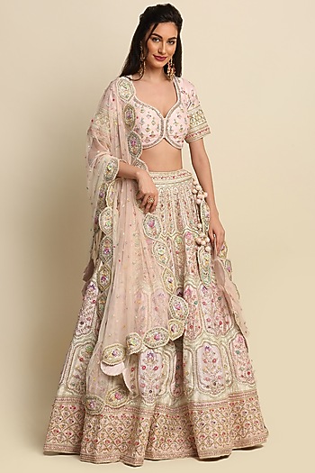 Blush Pink Hand Embroidered Bridal Bridal Lehenga Set by Priyanka Jain at Pernia's Pop Up Shop