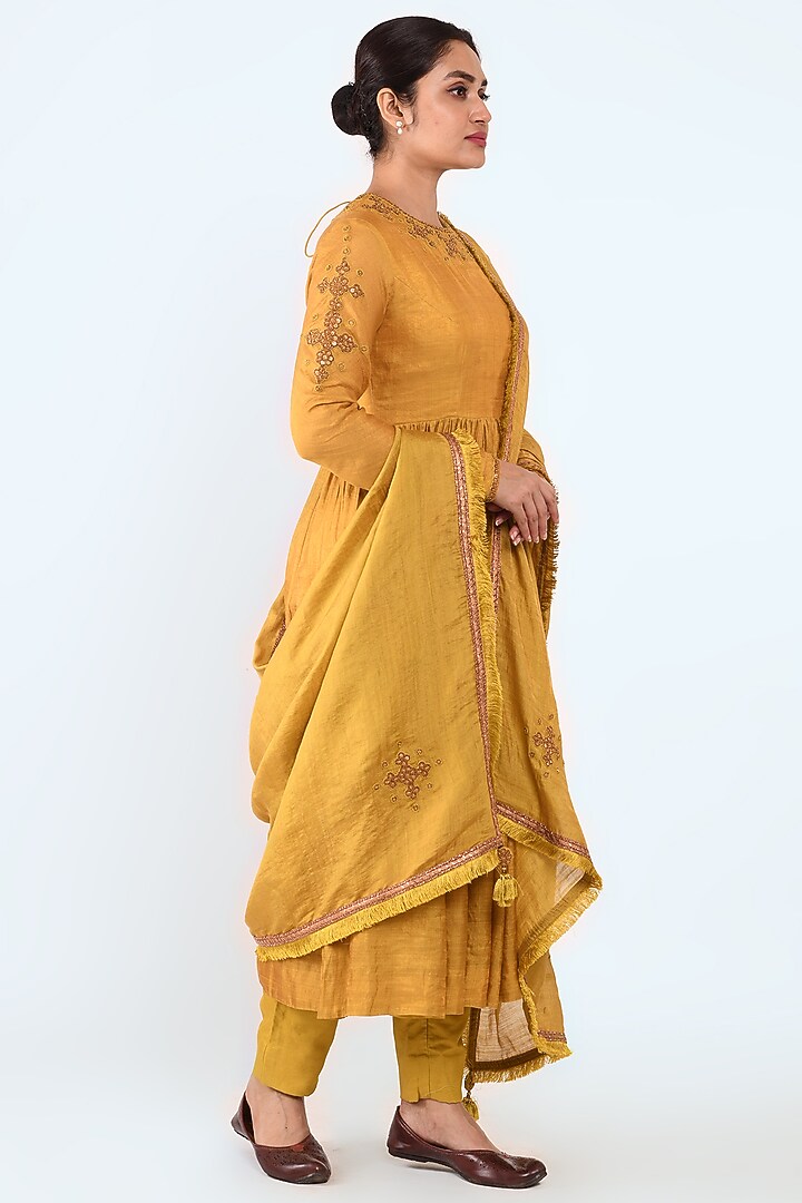 Mustard Embroidered Wedding Anarkali Set by Prashant Chouhan at Pernia's Pop Up Shop