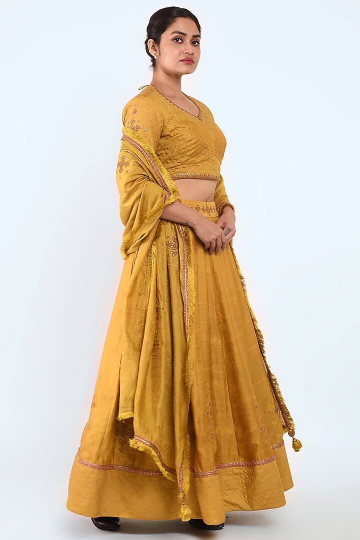 Mustard Embroidered Wedding Lehenga Set by Prashant Chouhan at Pernia's Pop Up Shop