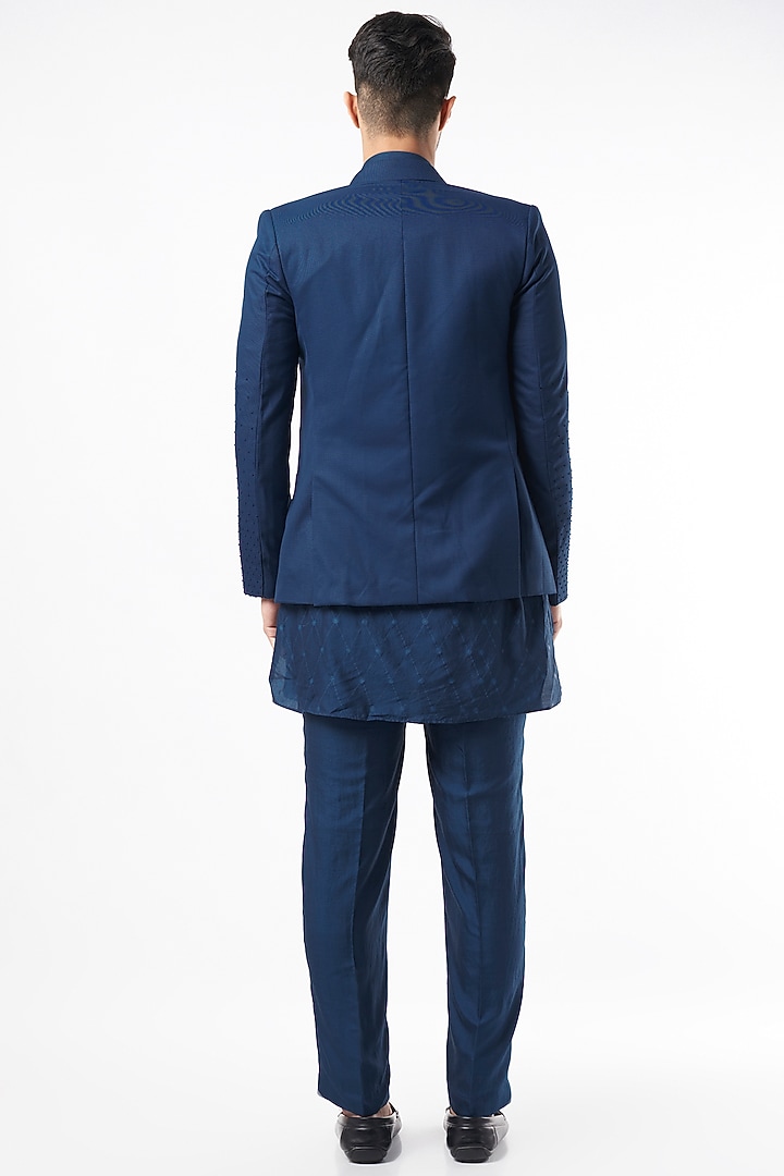 Blue Silk Twill Kurta Set by Pinnacle By Shruti Sancheti Men at Pernia's Pop Up Shop