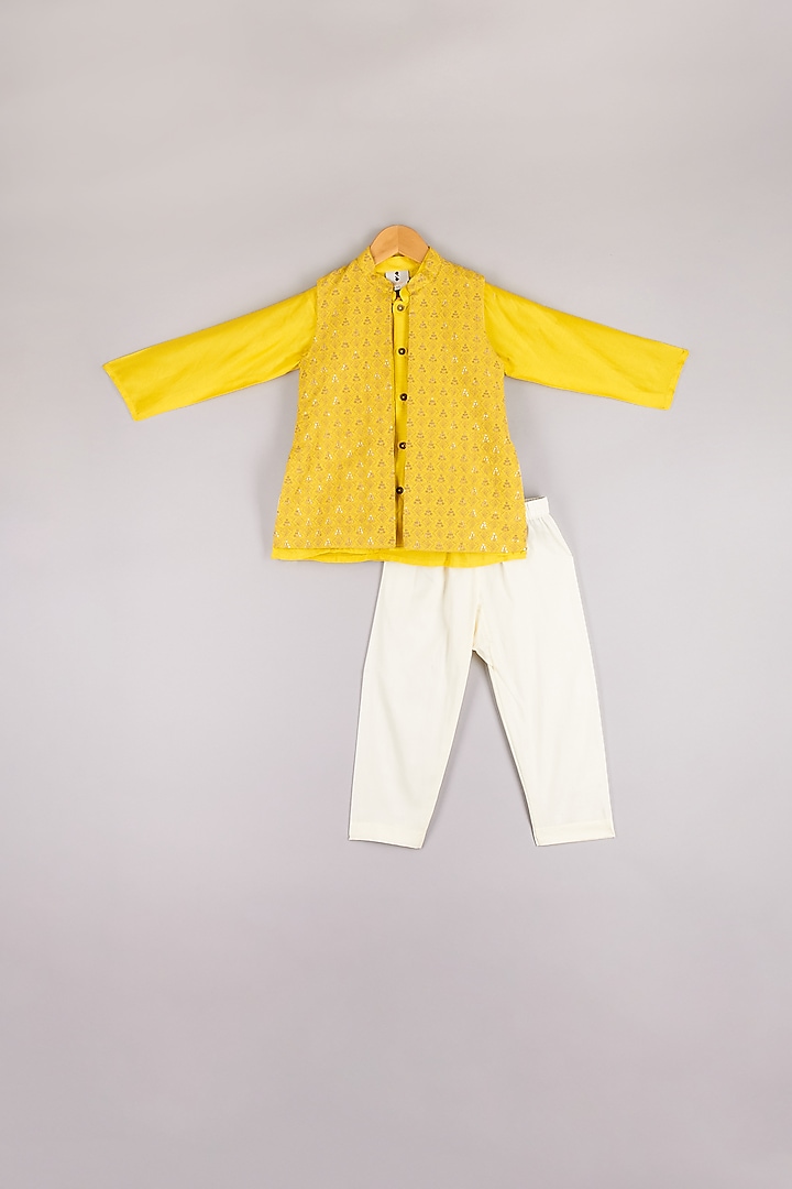 Yellow Cotton & Silk Kurta Set For Boys by P & S Co