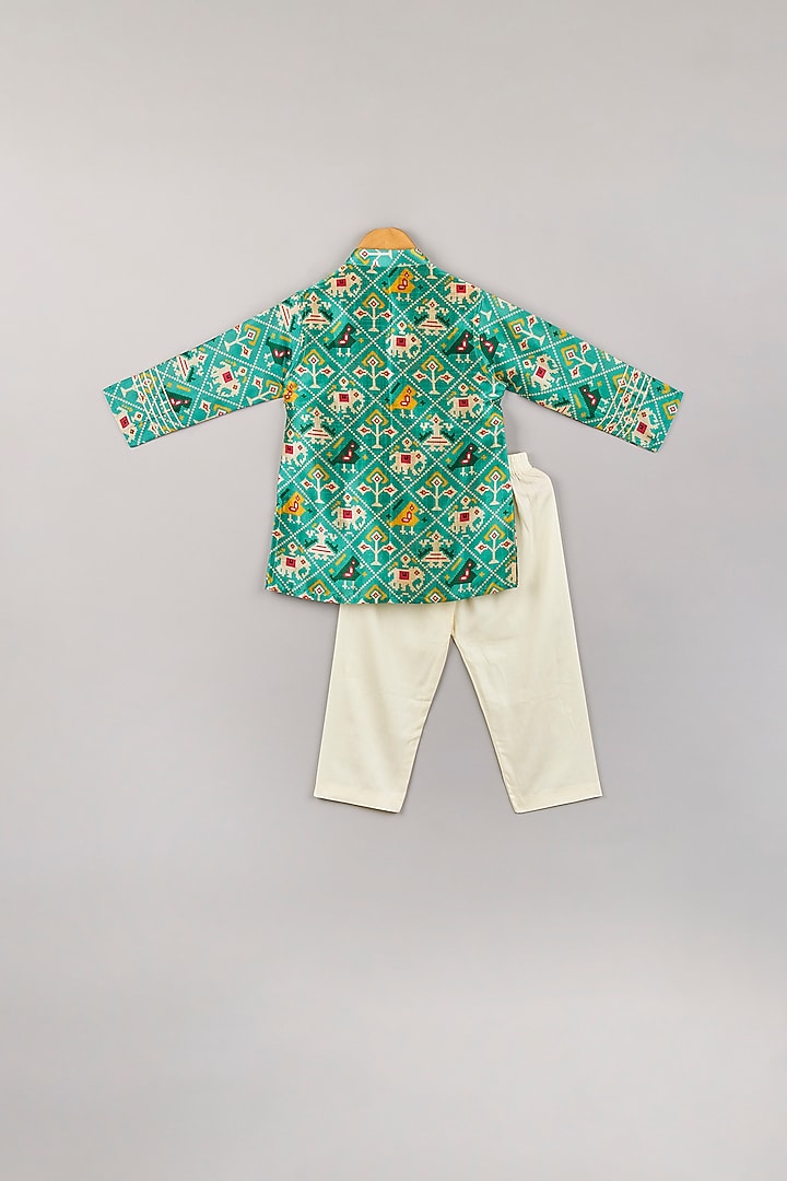 Green Patola Printed Kurta Set For Boys by P & S Co at Pernia's Pop Up Shop