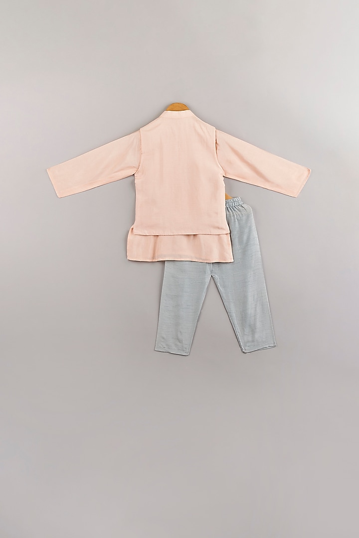 Peach Embroidered Bundi Jacket With Kurta Set For Boys by P & S Co at Pernia's Pop Up Shop