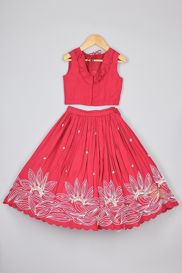 Red Silk Floral Threadwork Lehenga Set For Girls by P & S Co at Pernia's Pop Up Shop