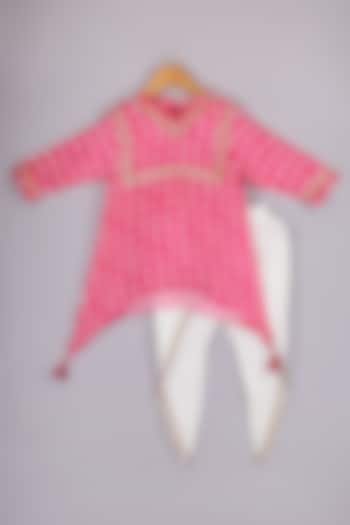 Hot Pink Silk Embroidered Kurta Set For Girls by P & S Co
