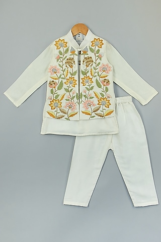 Off-White Silk Kurta Set For Boys by P & S Co