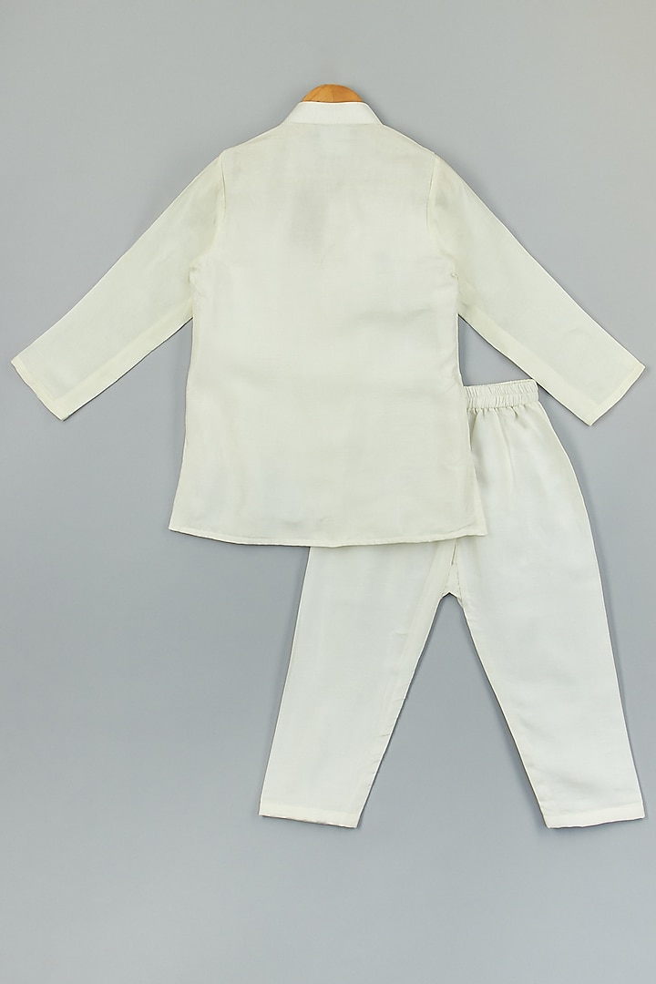 Off-White Silk Kurta Set For Boys by P & S Co at Pernia's Pop Up Shop