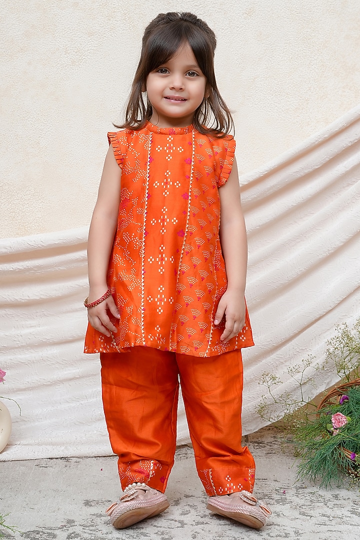 Orange Chanderi Printed Kurta Set For Girls by P & S Co at Pernia's Pop Up Shop