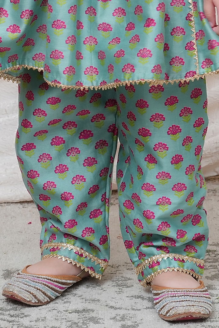 Mint Chanderi Floral Printed Kurta Set For Girls by P & S Co at Pernia's Pop Up Shop