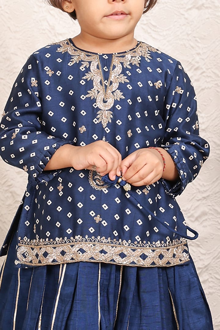 Blue Chanderi Zari Embroidered & Bandhej Printed Kurta Set by P & S Co at Pernia's Pop Up Shop
