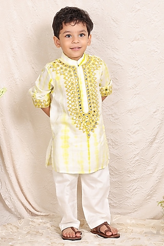 White & Lime Green Silk Shibori Printed Kurta Set For Boys by P & S Co