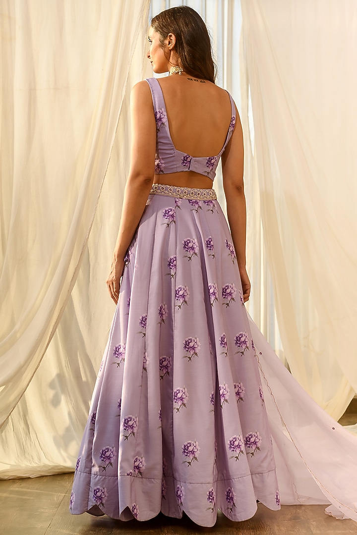 Lilac Linen Kali Lehenga Set by Pasha at Pernia's Pop Up Shop