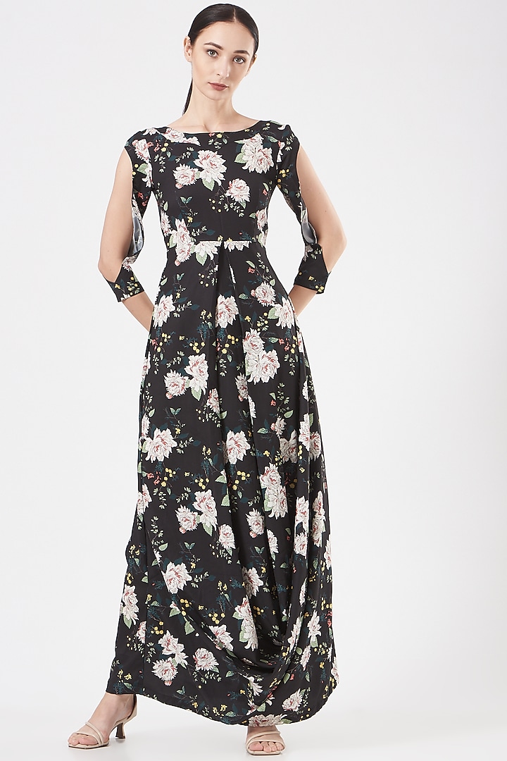 Black Crepe Printed Maxi Dress by Pasha at Pernia's Pop Up Shop