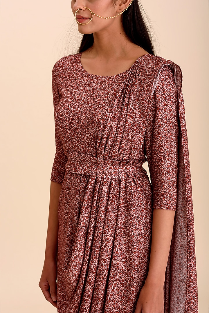 Plum Pre-Draped Festive Saree With Belt by Pasha at Pernia's Pop Up Shop