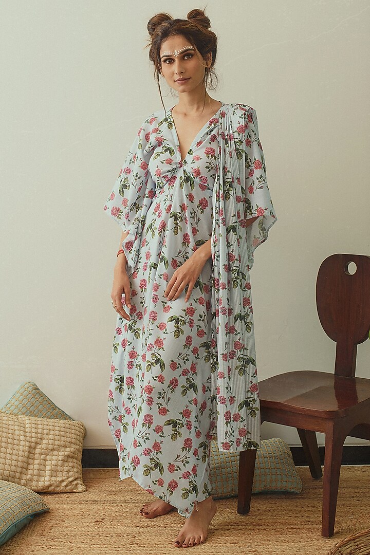 Iceberg Blue Linen Adjustable Kaftan Saree by Pasha at Pernia's Pop Up Shop