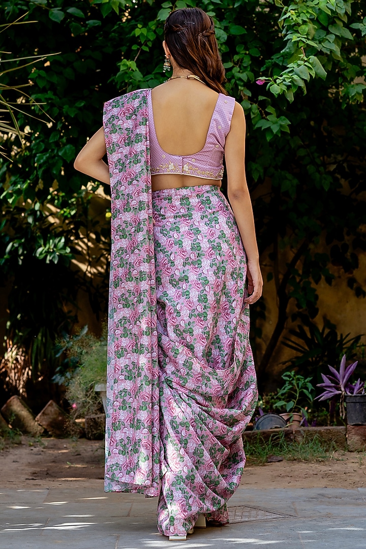 Kobi Pink Muslin Zari Floral Digital Printed Concept Party Wear Saree Set by Pasha at Pernia's Pop Up Shop