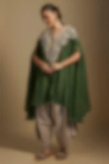 Green Crushed Silk Resham Work Kaftan Set by Prisho at Pernia's Pop Up Shop