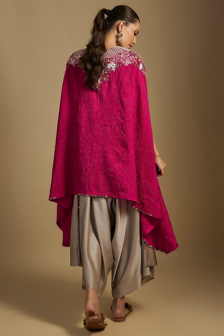 Red Crushed Silk Thread Work Kaftan Set by Prisho at Pernia's Pop Up Shop