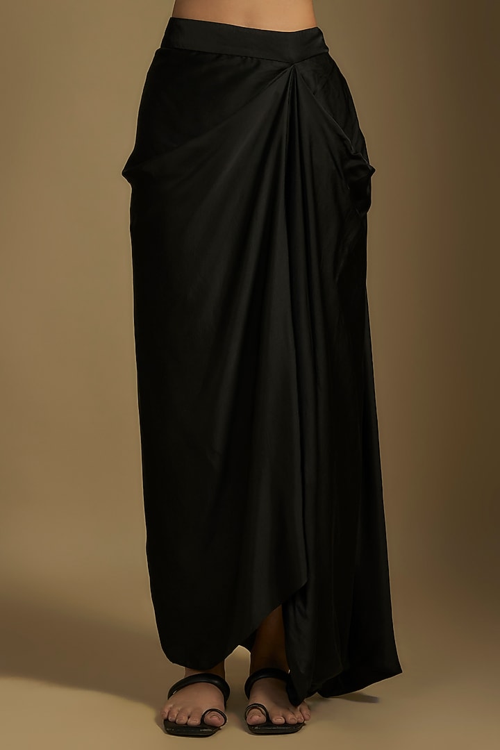 Black Organza Maal Work Cape Set by Prisho at Pernia's Pop Up Shop