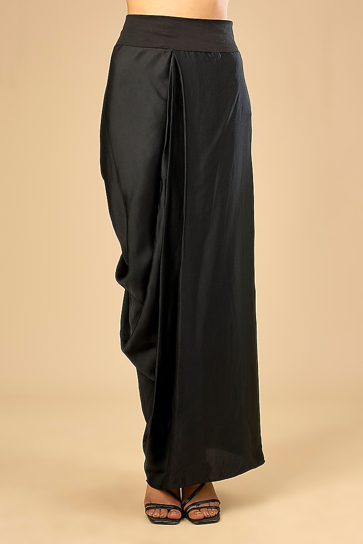 Black Dupion Silk Kaftan Set by Prisho at Pernia's Pop Up Shop