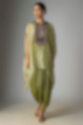 Sea Green Crushed Tissue Thread Work Kaftan Set by Prisho at Pernia's Pop Up Shop