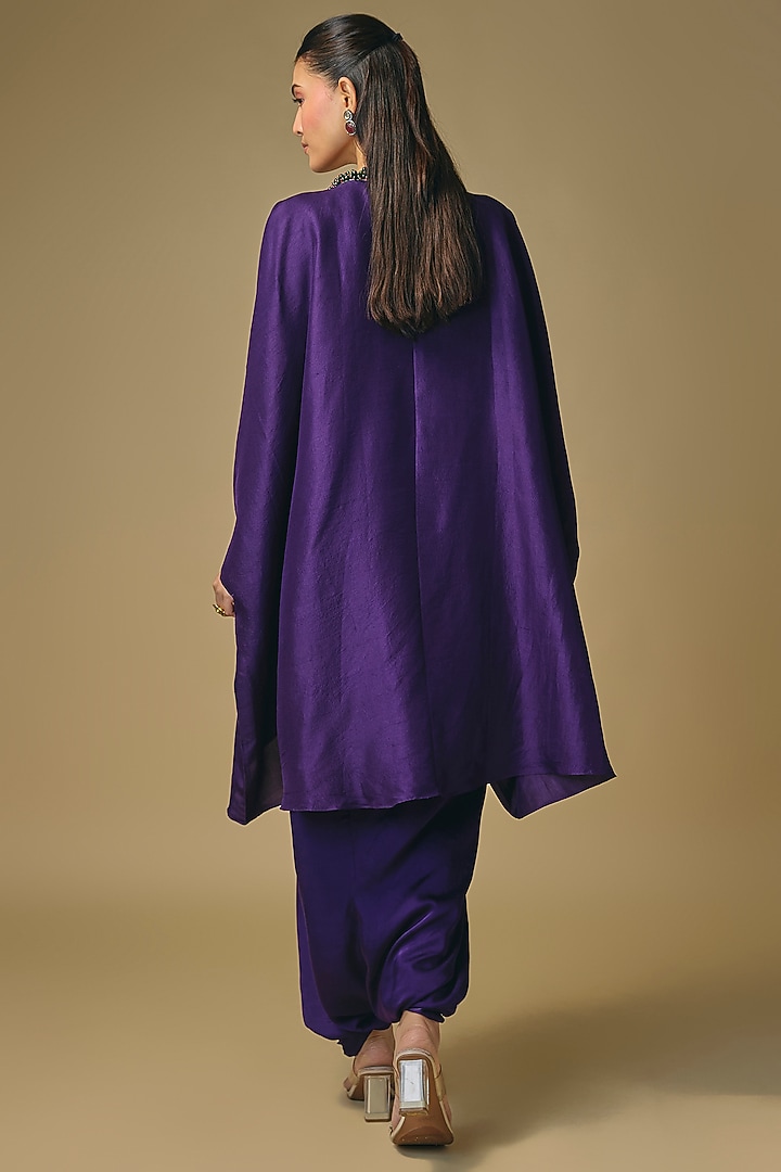 Dark Purple Silk Thread Work Kaftan Set by Prisho at Pernia's Pop Up Shop