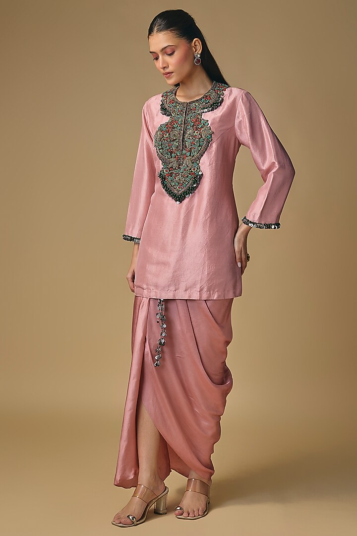 Dark Flamingo Silk Thread Work Kurta Set by Prisho at Pernia's Pop Up Shop