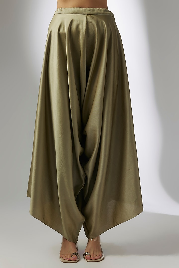 Green Crushed Tissue Maal Work Kaftan Set by Prisho at Pernia's Pop Up Shop