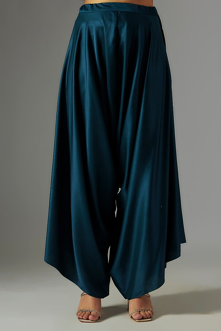 Blue Organza Resham Work Kaftan Set by Prisho at Pernia's Pop Up Shop