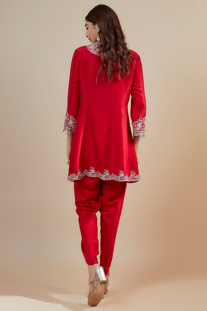 Red Silk Resham Embroidered Kurta Set by Prisho at Pernia's Pop Up Shop