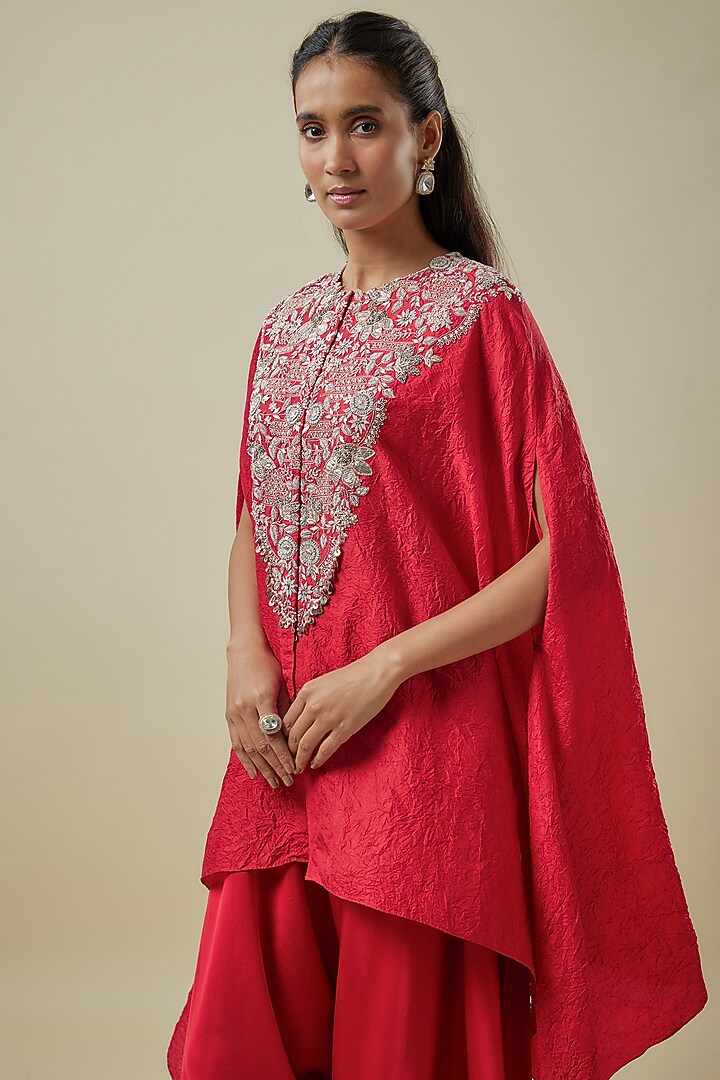 Red Crushed Silk Lampi Work Kaftan Set by Prisho at Pernia's Pop Up Shop