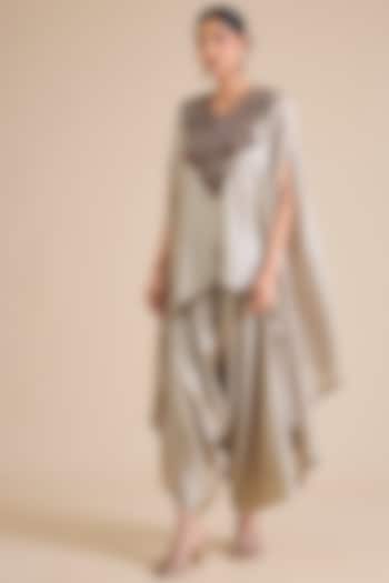 Smoke Grey Chanderi Thread Embroidered Kaftan Set by Prisho at Pernia's Pop Up Shop