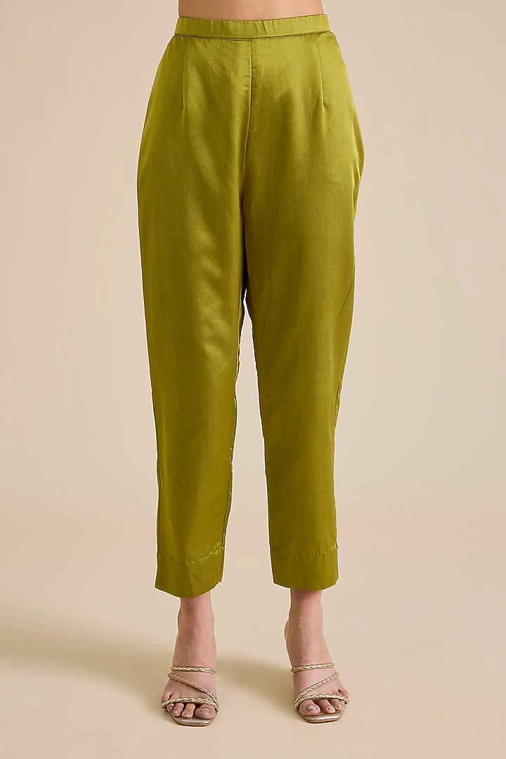 Olive Green Silk Thread Embroidered Kaftan Set by Prisho at Pernia's Pop Up Shop