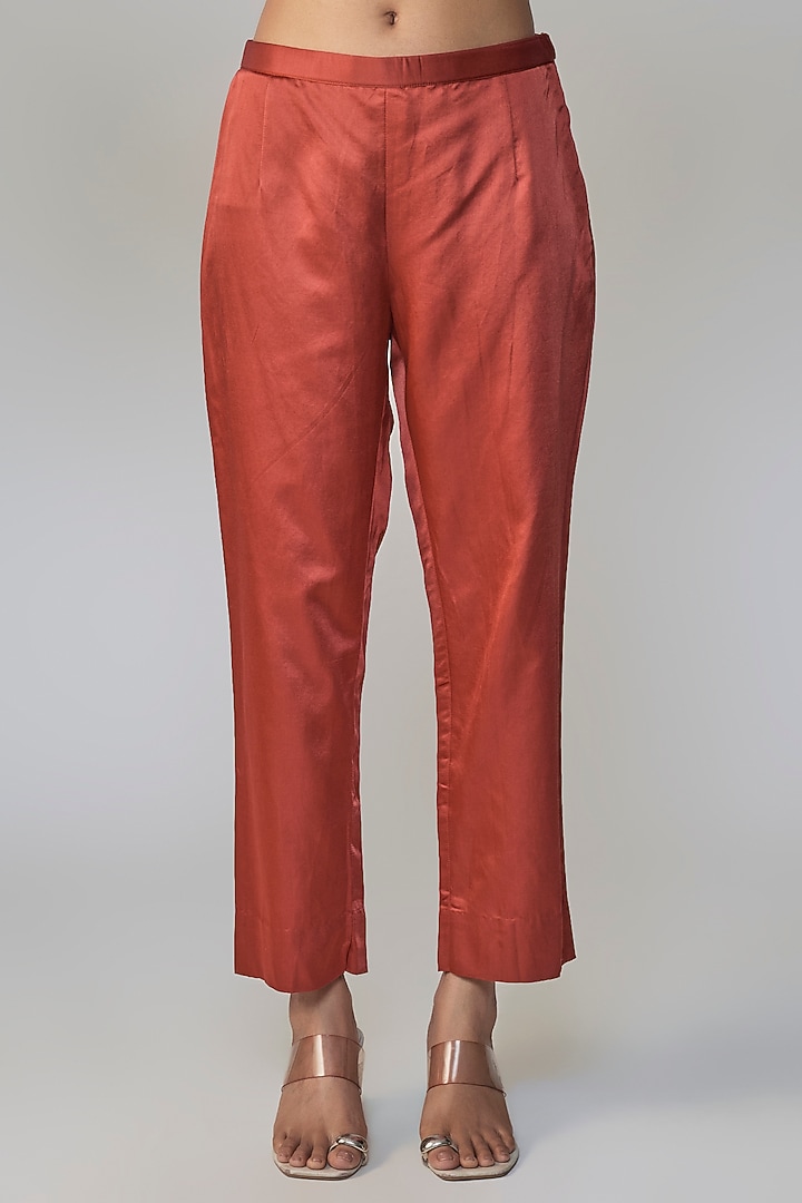 Deep Orange Silk Threadwork Kurta Set by Prisho at Pernia's Pop Up Shop