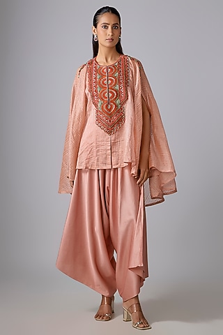 Deep Pink Tissue Thread Work Kaftan Set by Prisho