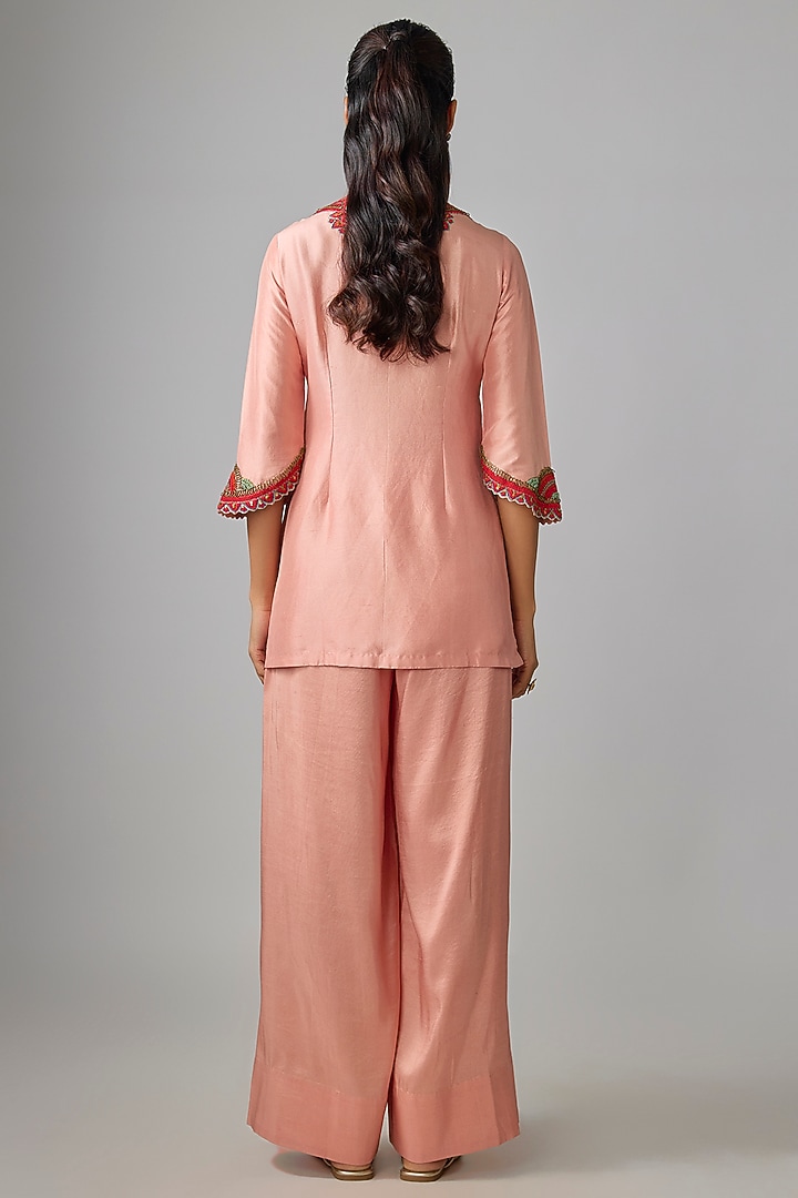 Peach Silk Thread Work Kurta Set by Prisho at Pernia's Pop Up Shop