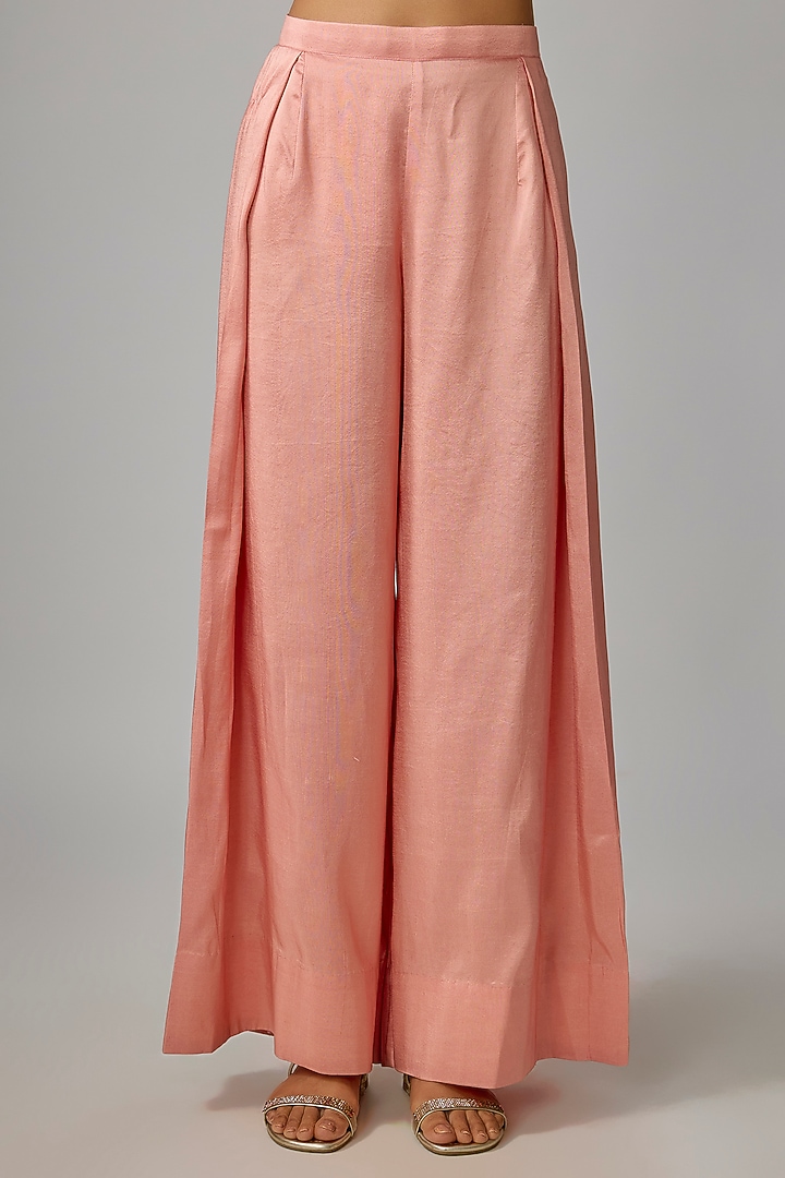 Peach Silk Thread Work Kurta Set by Prisho at Pernia's Pop Up Shop