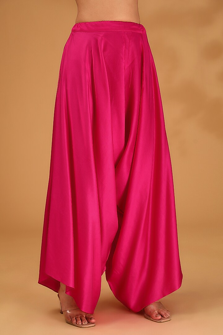 Fuchsia Silk Resham Work Kaftan Set by Prisho at Pernia's Pop Up Shop