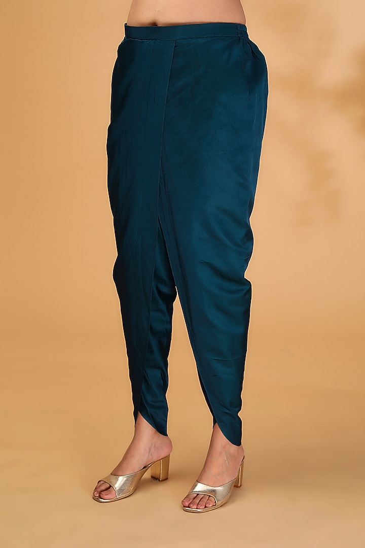 Navy Blue Silk Maal Embroidered Kurta Set by Prisho at Pernia's Pop Up Shop
